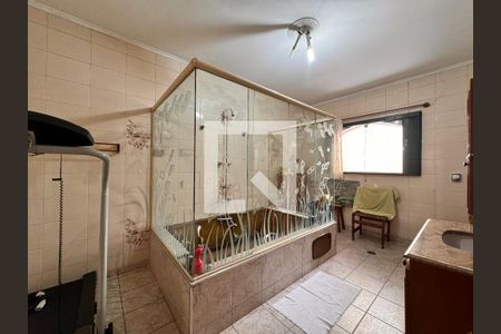 Casa à venda com 377m², 3 quartos e sem vagaBanheiro da suíte 3