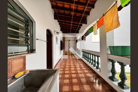 Casa à venda com 377m², 3 quartos e sem vagaLavanderia