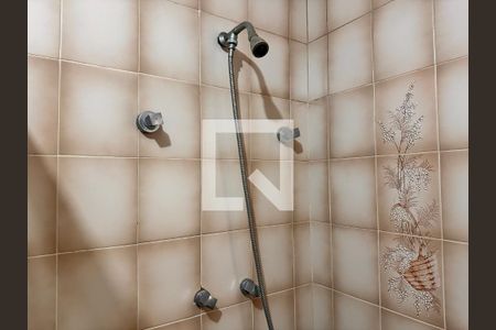 Casa à venda com 377m², 3 quartos e sem vagaBanheiro da suíte 1