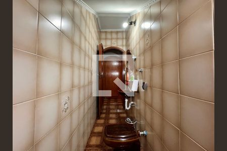 Casa à venda com 377m², 3 quartos e sem vagaLavabo