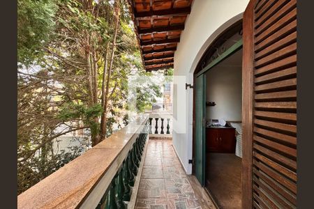 Casa à venda com 377m², 3 quartos e sem vagaVaranda