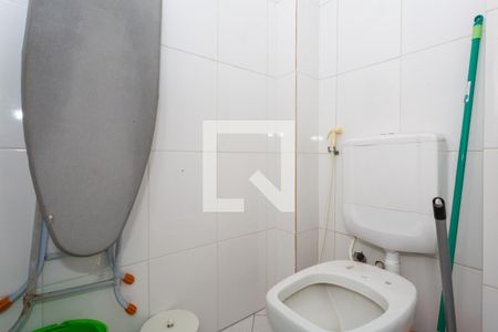 Apartamento à venda com 74m², 2 quartos e 1 vagaBanheiro de serviço