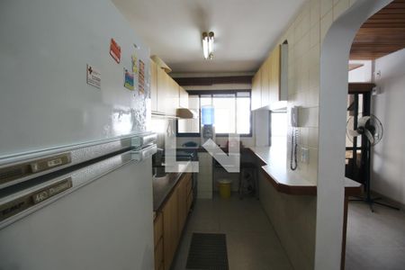 Apartamento para alugar com 63m², 1 quarto e 2 vagas Apartamento para alugar com 63m², 1 quarto e 2 vagasCozinha