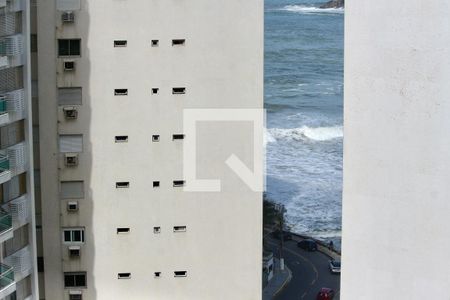 Vista de apartamento para alugar com 1 quarto, 63m² em Morro do Maluf, Guarujá