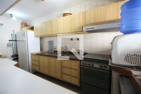 Apartamento para alugar com 63m², 1 quarto e 2 vagas Apartamento para alugar com 63m², 1 quarto e 2 vagasCozinha