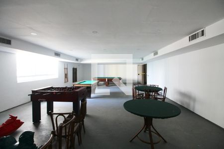 Apartamento para alugar com 63m², 1 quarto e 2 vagas Apartamento para alugar com 63m², 1 quarto e 2 vagasÁrea comum - Sala de Jogos
