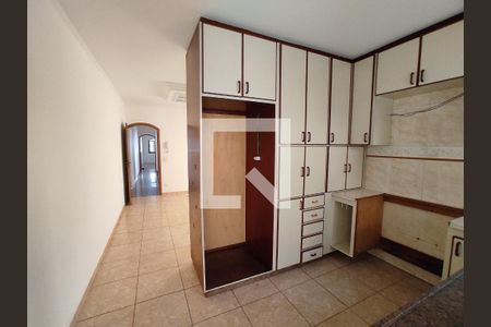 Casa à venda com 214m², 3 quartos e 2 vagasCozinha