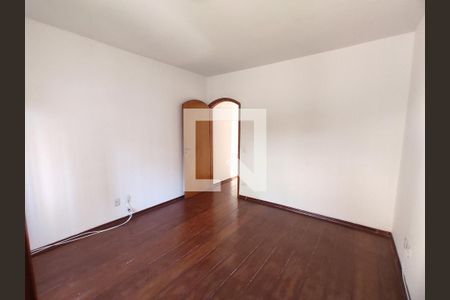 Casa à venda com 214m², 3 quartos e 2 vagasQuarto 1