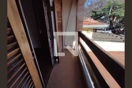 Casa à venda com 214m², 3 quartos e 2 vagasVaranda Suíte