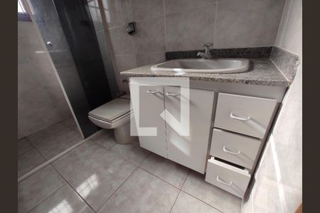Casa à venda com 214m², 3 quartos e 2 vagasBanheiro