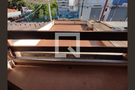 Casa à venda com 214m², 3 quartos e 2 vagasVaranda Suíte