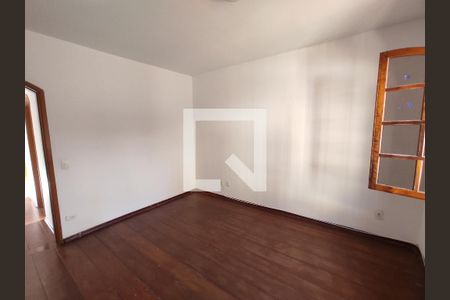 Casa à venda com 214m², 3 quartos e 2 vagasQuarto 1