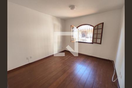 Casa à venda com 214m², 3 quartos e 2 vagasQuarto 1