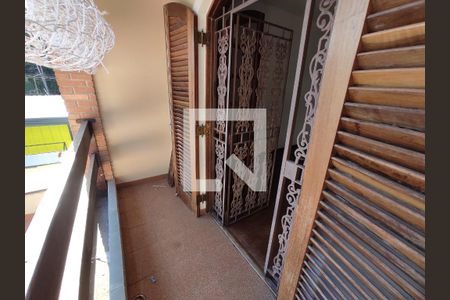 Casa à venda com 214m², 3 quartos e 2 vagasVaranda Suíte