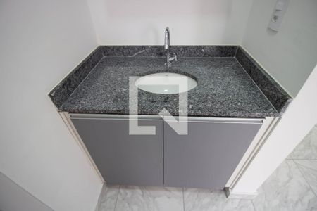Apartamento para alugar com 35m², 2 quartos e sem vaga Apartamento para alugar com 35m², 2 quartos e sem vagaBanheiro
