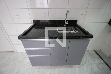 Apartamento para alugar com 35m², 2 quartos e sem vaga Apartamento para alugar com 35m², 2 quartos e sem vagaCozinha e Área de Serviço