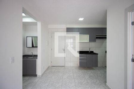 Sala de apartamento para alugar com 1 quarto, 35m² em Jardim Santo Antonio, São Paulo