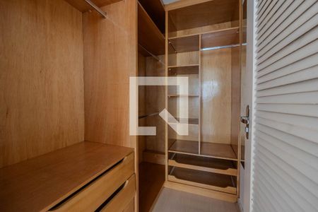 Apartamento para alugar com 55m², 1 quarto e 1 vagaCloset da suíte