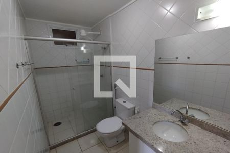Banheiro de apartamento para alugar com 1 quarto, 40m² em Vila Amelia, Ribeirão Preto