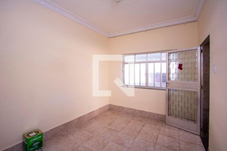 Sala de casa para alugar com 2 quartos, 100m² em Porto Novo, São Gonçalo
