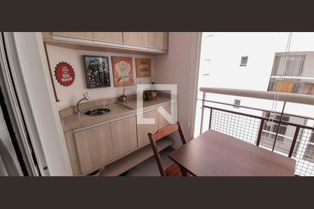 Sacada de apartamento à venda com 2 quartos, 60m² em Jardim Sindona, Osasco
