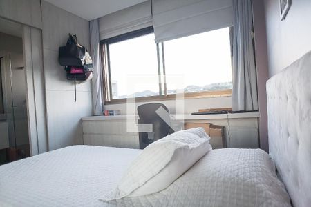 Apartamento à venda com 154m², 3 quartos e 3 vagas Apartamento à venda com 154m², 3 quartos e 3 vagassuite1