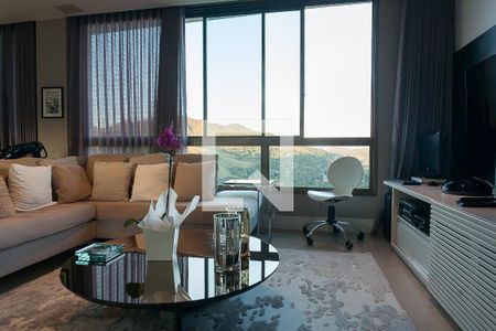 sala tv de apartamento à venda com 3 quartos, 154m² em Vale dos Cristais, Nova Lima