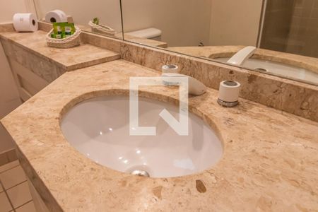 Banheiro de apartamento para alugar com 1 quarto, 77m² em Alphaville Centro Industrial E Empresarial/alphaville., Barueri