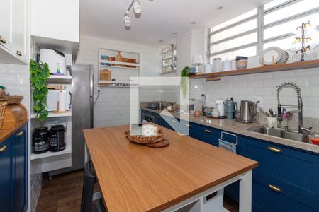 Apartamento à venda com 110m², 2 quartos e 1 vaga Apartamento à venda com 110m², 2 quartos e 1 vagaCozinha