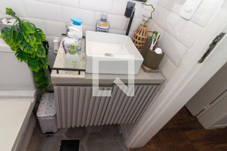 Apartamento à venda com 110m², 2 quartos e 1 vaga Apartamento à venda com 110m², 2 quartos e 1 vagaBanheiro