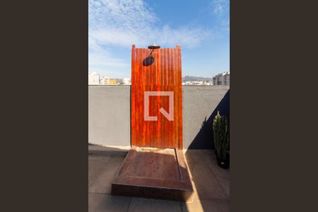 Apartamento à venda com 110m², 2 quartos e 1 vaga Apartamento à venda com 110m², 2 quartos e 1 vagaCobertura e Área de Serviço