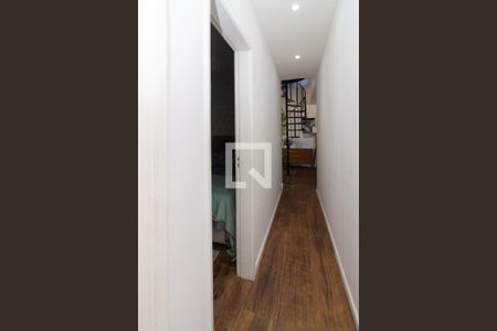 Apartamento à venda com 110m², 2 quartos e 1 vaga Apartamento à venda com 110m², 2 quartos e 1 vagaCorredor