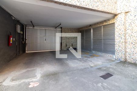 Apartamento à venda com 110m², 2 quartos e 1 vaga Apartamento à venda com 110m², 2 quartos e 1 vagaÁrea comum - Garagem