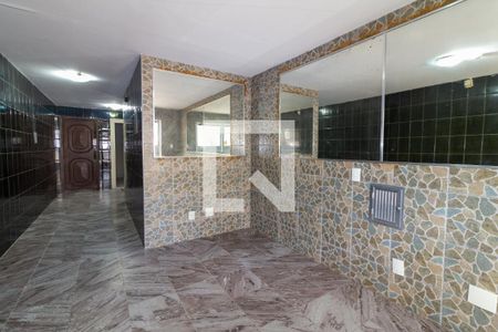 Apartamento à venda com 110m², 2 quartos e 1 vaga Apartamento à venda com 110m², 2 quartos e 1 vagaÁrea comum - Hall de Entrada