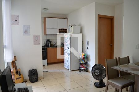 Sala de apartamento à venda com 2 quartos, 55m² em Chacaras Reunidas Santa Terezinha, Contagem