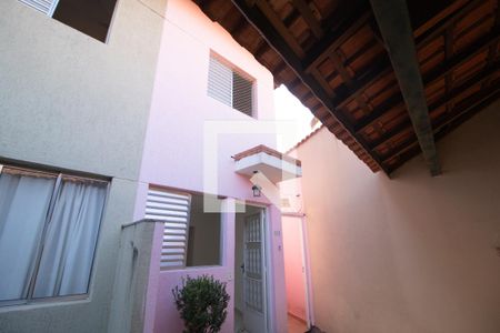 Casa de condomínio à venda com 95m², 2 quartos e 1 vagaÁrea comum