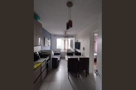 Apartamento à venda com 32m², 2 quartos e sem vaga Apartamento à venda com 32m², 2 quartos e sem vagaSala