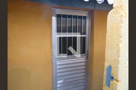 Casa para alugar com 75m², 2 quartos e sem vagaEntrada Casa