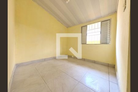 Quarto 2 de casa para alugar com 2 quartos, 85m² em Vila Bonilha, São Paulo