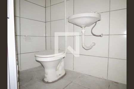 Banheiro de casa para alugar com 2 quartos, 85m² em Vila Bonilha, São Paulo