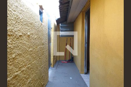 Casa para alugar com 75m², 2 quartos e sem vagaCorredor Externo