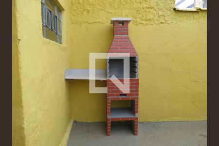 Casa para alugar com 75m², 2 quartos e sem vagaQuintal - Churrasqueira