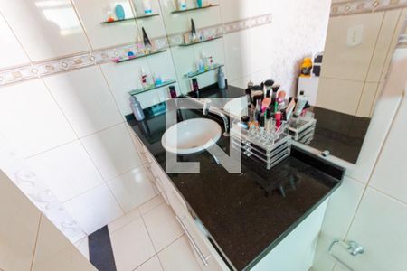 Casa à venda com 250m², 3 quartos e 4 vagas Casa à venda com 250m², 3 quartos e 4 vagasPia