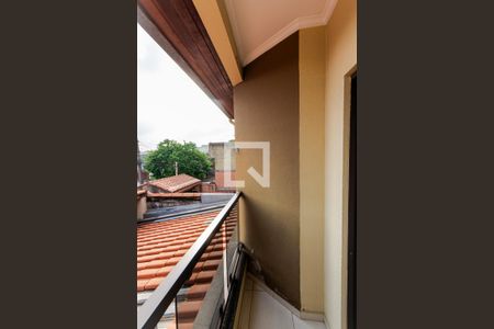 Casa à venda com 250m², 3 quartos e 4 vagas Casa à venda com 250m², 3 quartos e 4 vagasVaranda da Suíte 1