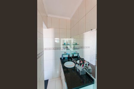 Casa à venda com 250m², 3 quartos e 4 vagas Casa à venda com 250m², 3 quartos e 4 vagasBanheiro da Suíte 2