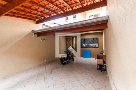 Casa à venda com 250m², 3 quartos e 4 vagas Casa à venda com 250m², 3 quartos e 4 vagasGaragem