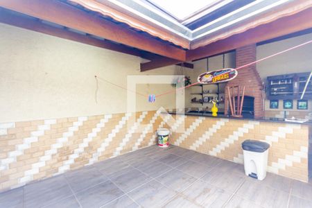 Casa à venda com 250m², 3 quartos e 4 vagas Casa à venda com 250m², 3 quartos e 4 vagasQuintal