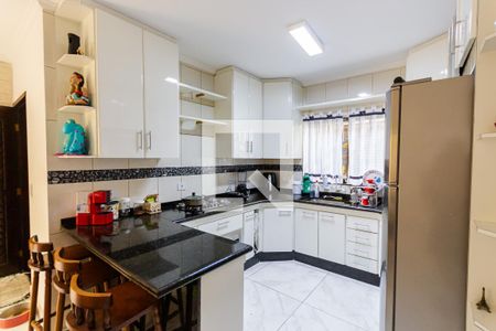 Casa à venda com 250m², 3 quartos e 4 vagas Casa à venda com 250m², 3 quartos e 4 vagasCozinha