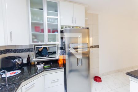 Casa à venda com 250m², 3 quartos e 4 vagas Casa à venda com 250m², 3 quartos e 4 vagasCozinha