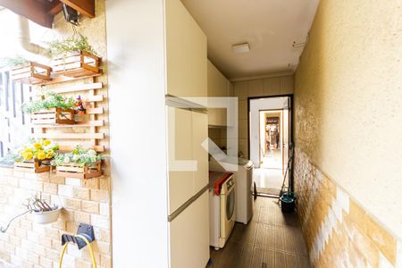 Casa à venda com 250m², 3 quartos e 4 vagas Casa à venda com 250m², 3 quartos e 4 vagasÁrea de Serviço